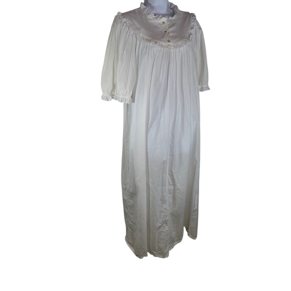 Vtg LL Bean Lanz white long cotton nightgown made in usa modest traditional